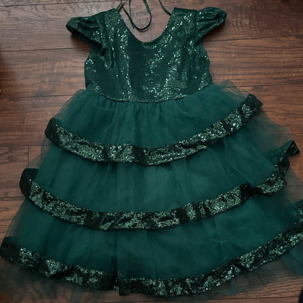 Gorgeous girls Green Sequin Dress sz XL (approx 10)